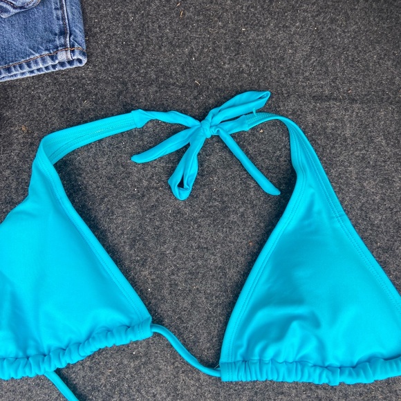 Blue two piece - Picture 2 of 5